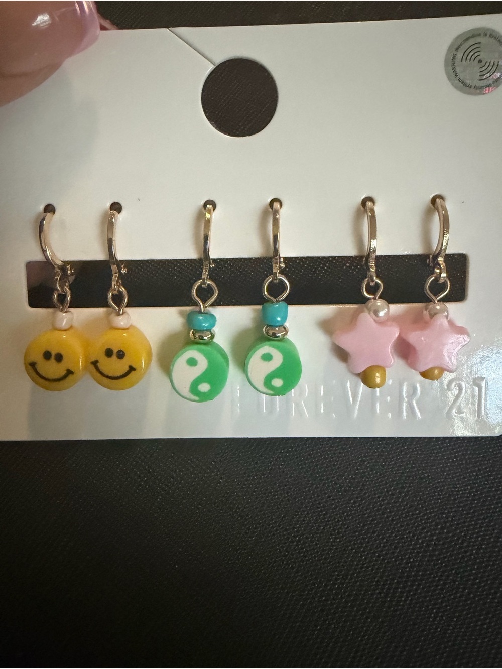 Forever 21 NWT Smiley Face, Yin Yang & Star Charm Hoop Earring Set